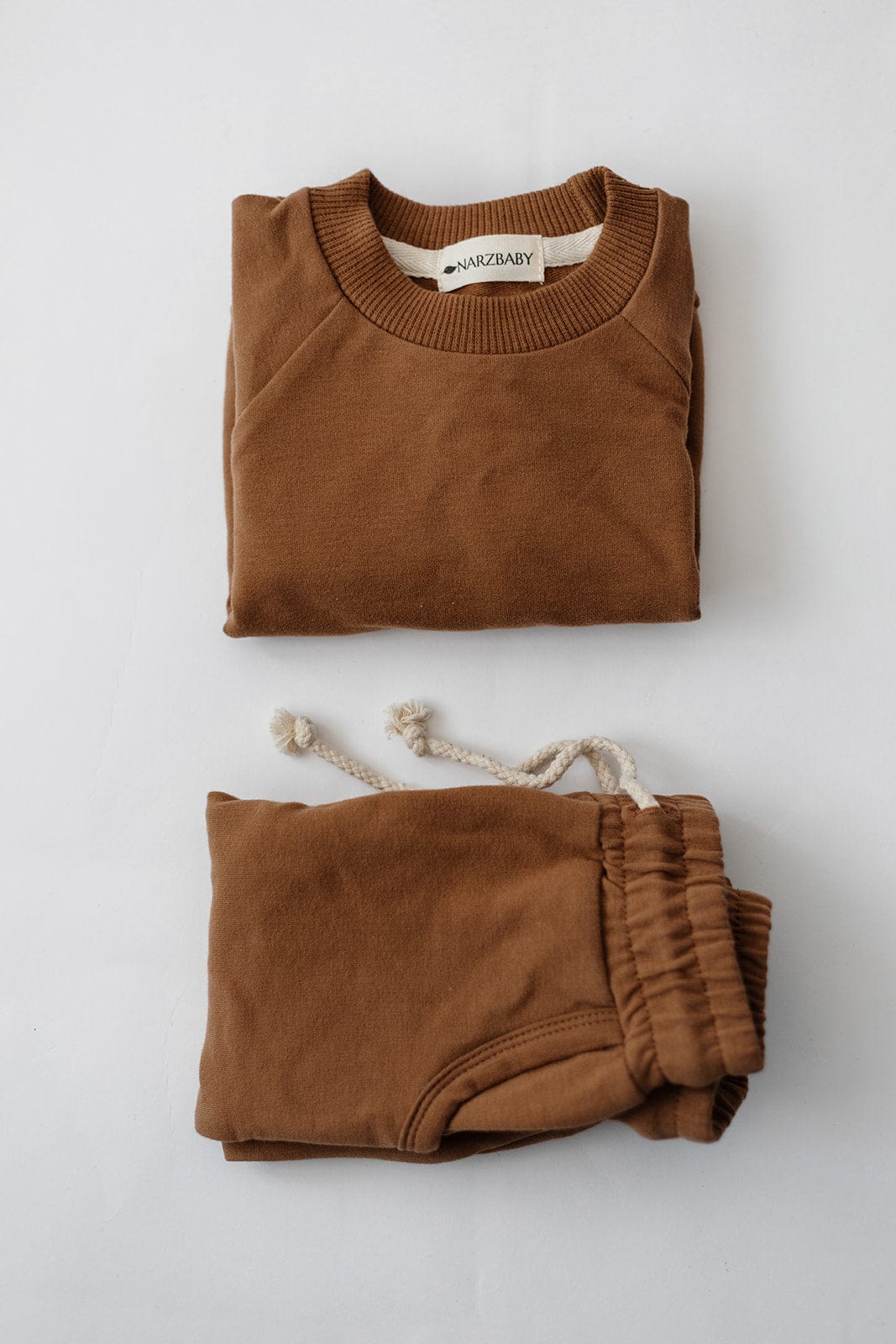 Narzbaby Truffle (brown) / 3-6 MO London Sweatsuit Set